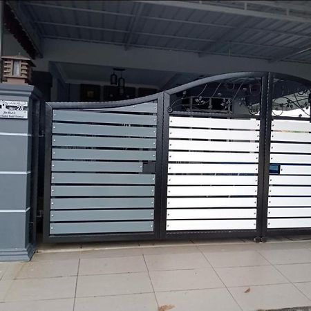 Damai Holiday Homestay Malacca Buitenkant foto
