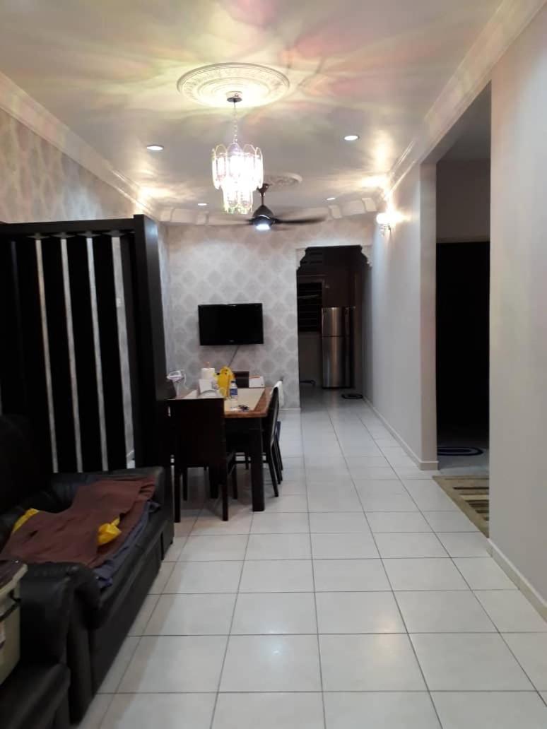 Damai Holiday Homestay Malacca Buitenkant foto